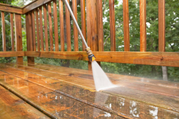 Why Choose Our Certified Pressure Washing Experts for Your Project Needs in Buckeye Lake, OH?